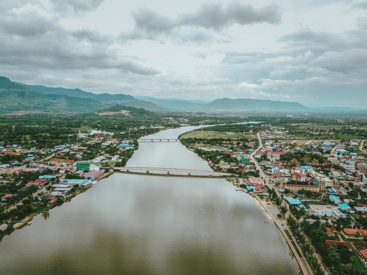 Makk Hotel Kampot Kültér fotó