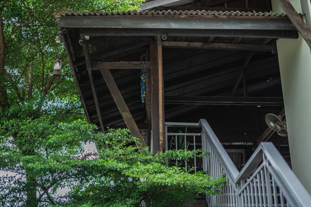 Makk Hotel Kampot Kültér fotó